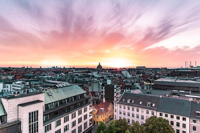 4-Hour Private Hamlet Castle Tour from Copenhagen - Inside Kronborg: royal rooms, corridors, and the dungeon side