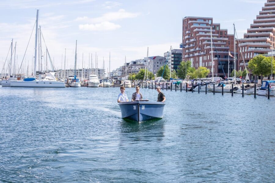 Aarhus: 1 or 1,5 Hour Boat Rental - No License Required - Who This Aarhus Boat Rental Is Best For