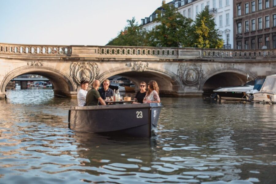 Copenhagen: 1, 2 or 3-Hour Boat Rental (No License Required) - Choosing 2 vs 3 Hours: The Sweet Spot for Copenhagen Canals