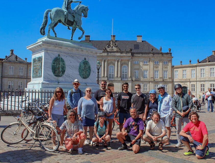 Copenhagen: 1.5-Hour City Highlights Bike Tour - Nyhavn’s Canals: Where the Tour Ends in Atmosphere