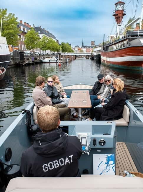 Copenhagen: 1 or 2-Hour Canal Tour in Silent Electric Boats - Nyhavn from the water: classic waterfront views without the crowd crush