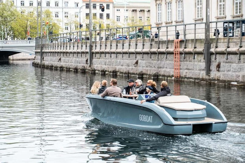 Copenhagen: 1 or 2-Hour Canal Tour in Silent Electric Boats - The Opera House, framed by canal angles