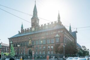 Copenhagen: 2-hour Old Town Private Walking Tour - Where the walk starts in the city center
