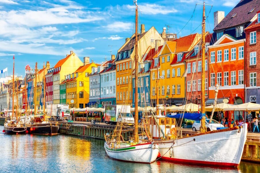 Copenhagen: A guided walk for first-timers in the city - Biskop Absalon, Børsen, and Holmen Church: where medieval Copenhagen echoes