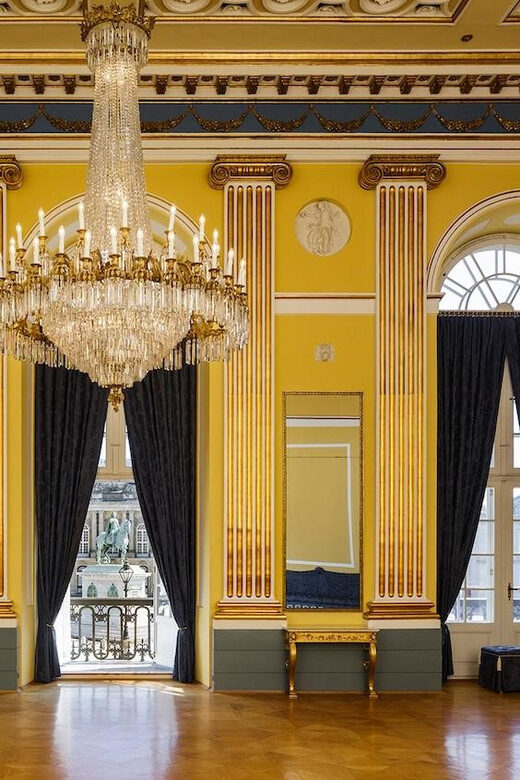 Copenhagen: Amalienborg Palace Museum Entry Ticket - Your self-guided route through the royal rooms