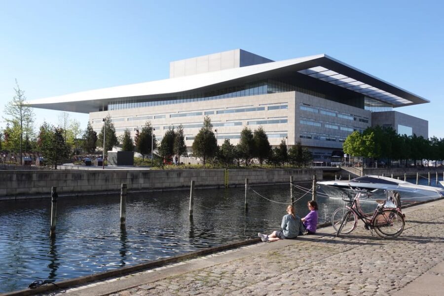Copenhagen: Christiania & Christianshavn Guided Walking Tour - Copenhagen Opera House and the modern contrast