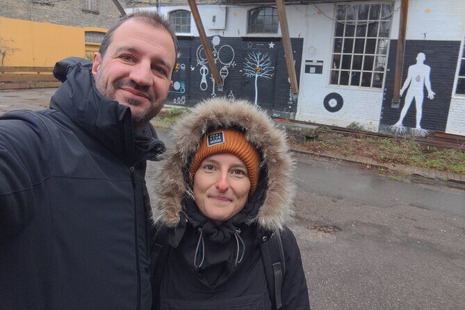 Copenhagen Christiania: Hidden Stories Self-Guided Adventure - Green George af Thomas Dambo (Trold nr. 50): playful art that pulls you off-track