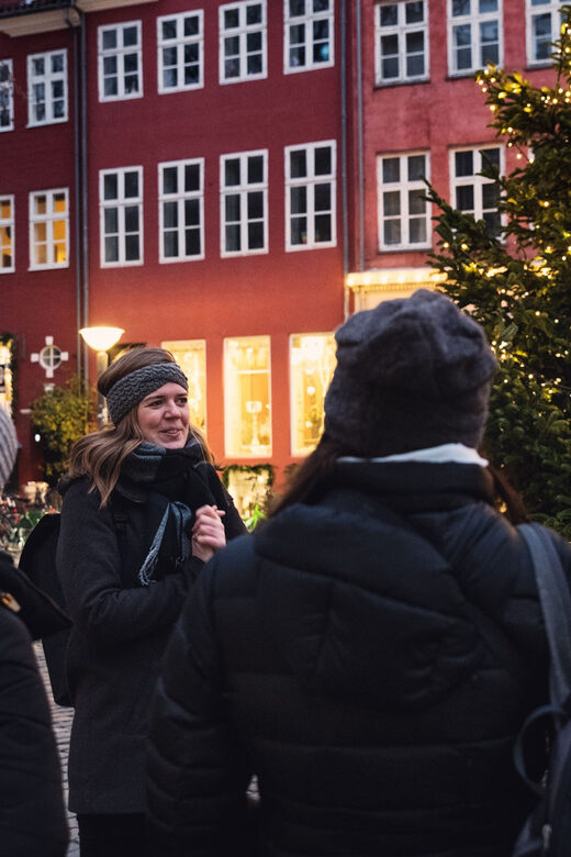Copenhagen: Christmas Walking Tour with Treats and Drinks - A 3-hour walk that trades browsing for Danish Christmas meaning