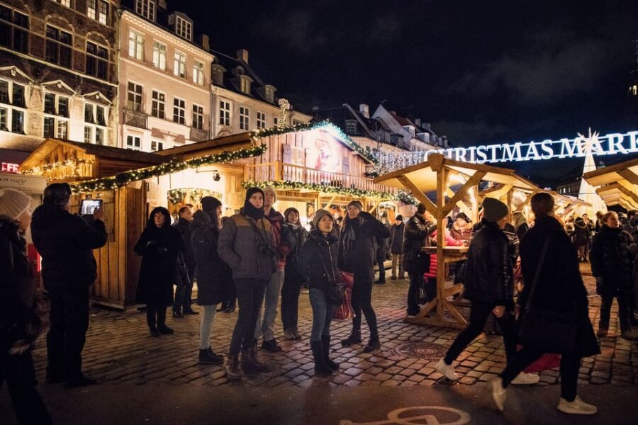 Copenhagen: Christmas Walking Tour with Treats and Drinks - Price and value: what $78 buys you (and what it doesn’t)
