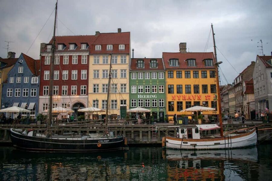 Copenhagen: Guided Bike Tour in French - Church of Our Saviour: architecture you can feel as you ride