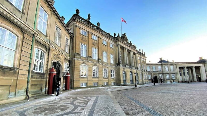 Copenhagen: Guided Bike Tour in French - How to make this 4-hour ride feel manageable