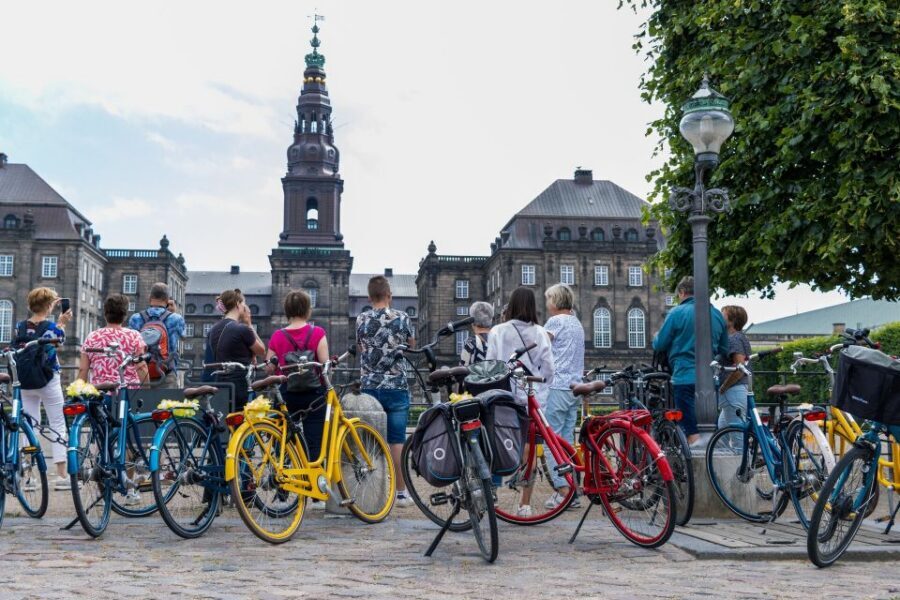 Copenhagen: Highlights 3 Hour Bike Tour with a Local Guide - Rolling Out from Rådhuspladsen Toward Central Copenhagen
