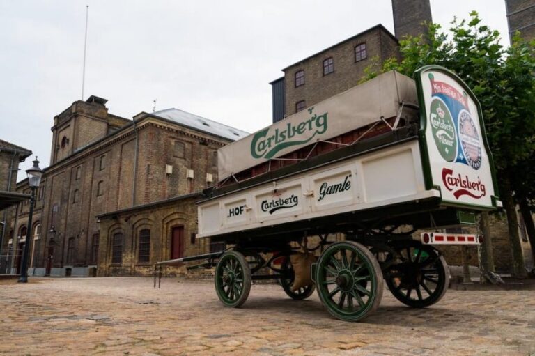 Copenhagen: Home of Carlsberg Experience Entry Ticket - The exhibition experience: 19th-century architecture plus interactive beer science
