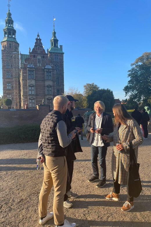 Copenhagen: King's Garden Outdoor Escape Room Game - Timing the walk: how the 2 hours fits a public garden
