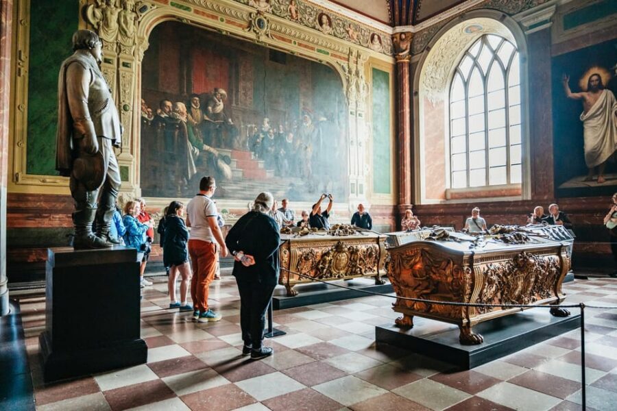 Copenhagen: Kronborg, Frederiksborg Castle and Roskilde Tour - Kronborg Castle and Hamlet’s Elsinore: the storytelling payoff