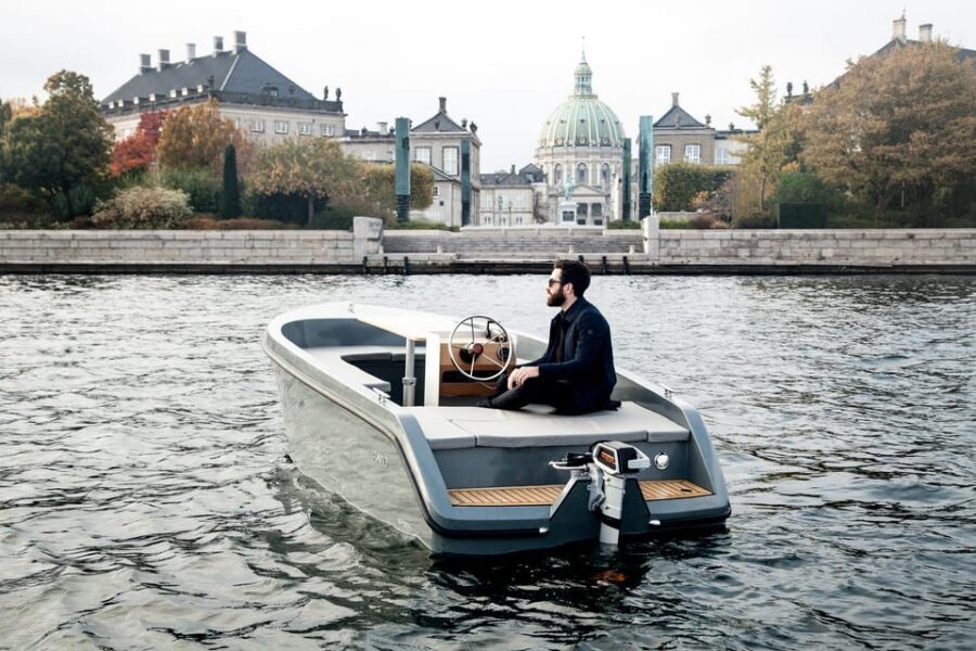 Copenhagen: Private Boat Tour with Captain (Lite) - Why a captain-led electric boat feels so much better than driving yourself