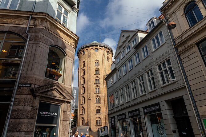 Copenhagen Private Tour: Highlights & Hidden Gems by Bike or Foot - Guide quality is the engine here: examples to look for