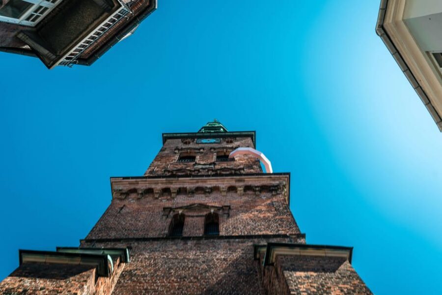 Copenhagen: Private Walking Tour - Christiansborg Palace on Slotsholmen: politics in the middle of the water