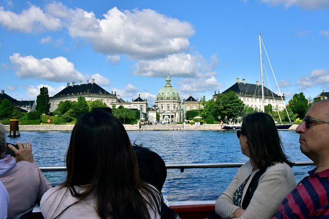 Copenhagen Sightseeing Classic Canal Tour With Live Guide - Our Saviour’s Church and the winding-staircase spire