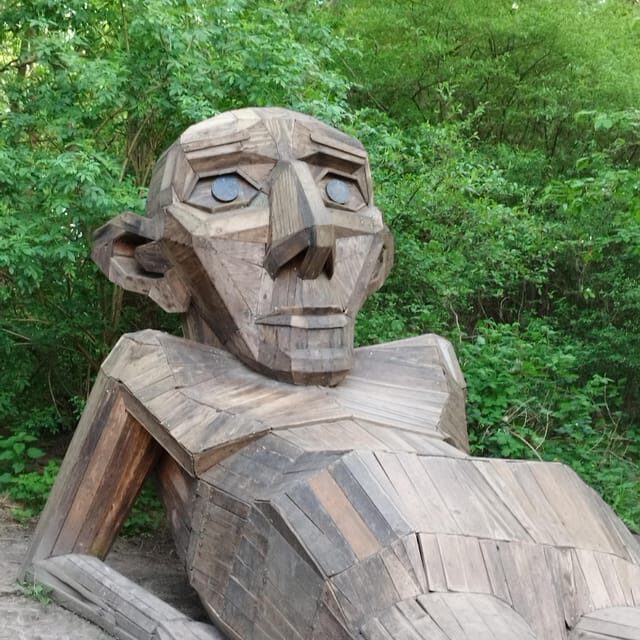 Copenhagen: Six Forgotten Giant Sculptures Tour by Bus - Oscar Under the Bridge: longer time to look closely