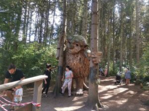 Copenhagen: The Six Forgotten Giants Hunt and Nature Walk - The drive out of Copenhagen: comfortable, efficient, and low-stress