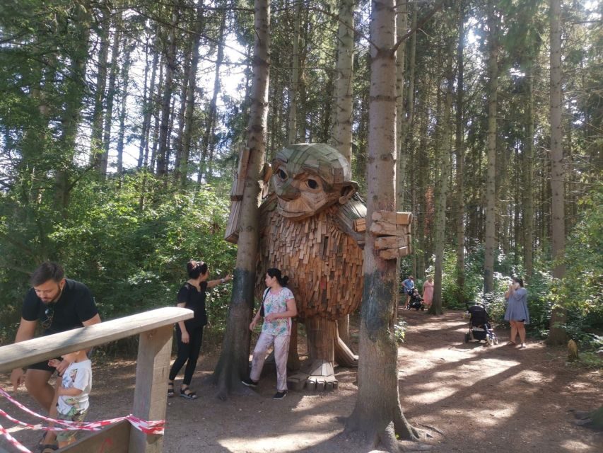Copenhagen: The Six Forgotten Giants Hunt and Nature Walk - The drive out of Copenhagen: comfortable, efficient, and low-stress