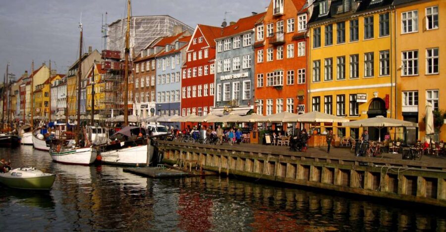 Copenhagen Welcome Tour: Private Tour with a Local - Key things that make this tour work