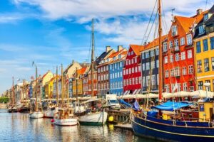 Deluxe Copenhagen Shore Excursion from Cruise Ship Port - Meeting at the Port: The Fastest Way to Start the Day