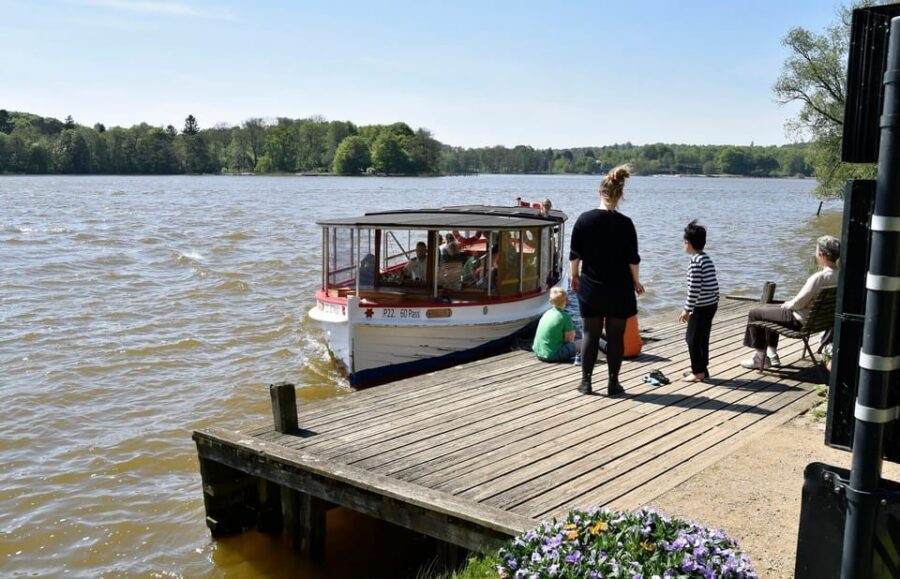 Lyngby & Bagsværd Lake: Baadfarten Boat Ride - Boat ride practicalities: onboard info, English pamphlet, and what to pack