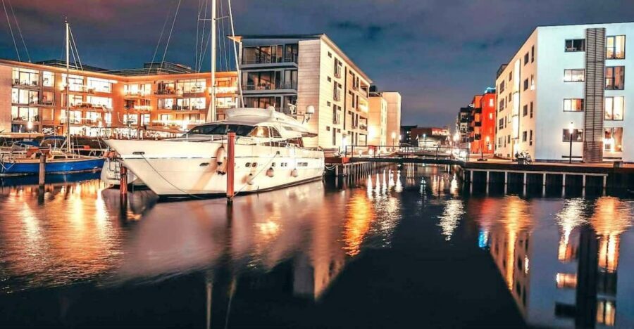 Odense: City walk - The new green Odense - City development - Who should book this walk