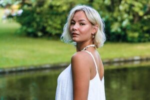 Photoshoot around Copenhagen's Iconic Locations - Working with Nertila Arifi: how you actually get good photos