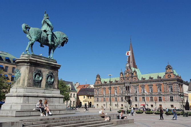 Private tour Copenhagen to Lund & Malmö City daytrip - Stop 3: Malmö Saluhall for Lunch (Good Setup, You Choose the Meal)