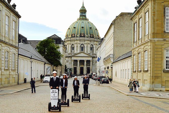 Segway Winter Tour 90 Minutes - I Am Queen Mary, Opera House area, and the story behind the photos