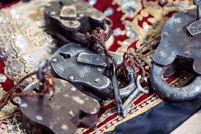 SHERLOCK Escape Room - Who should book, and who might want a different style