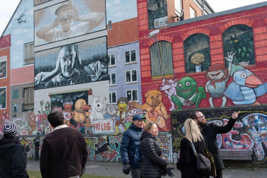 The Nørrebro Street Art & Food Tour - Bananna Park: street art in an urban park setting